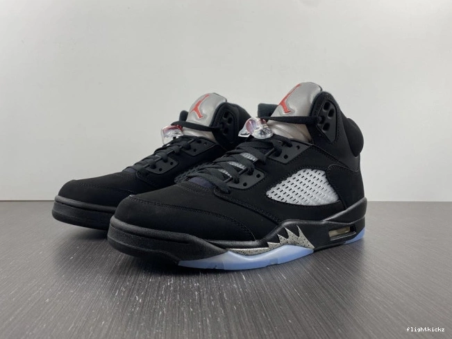 845035-003 5 (2016) Black Retro Jordan Metallic 1206